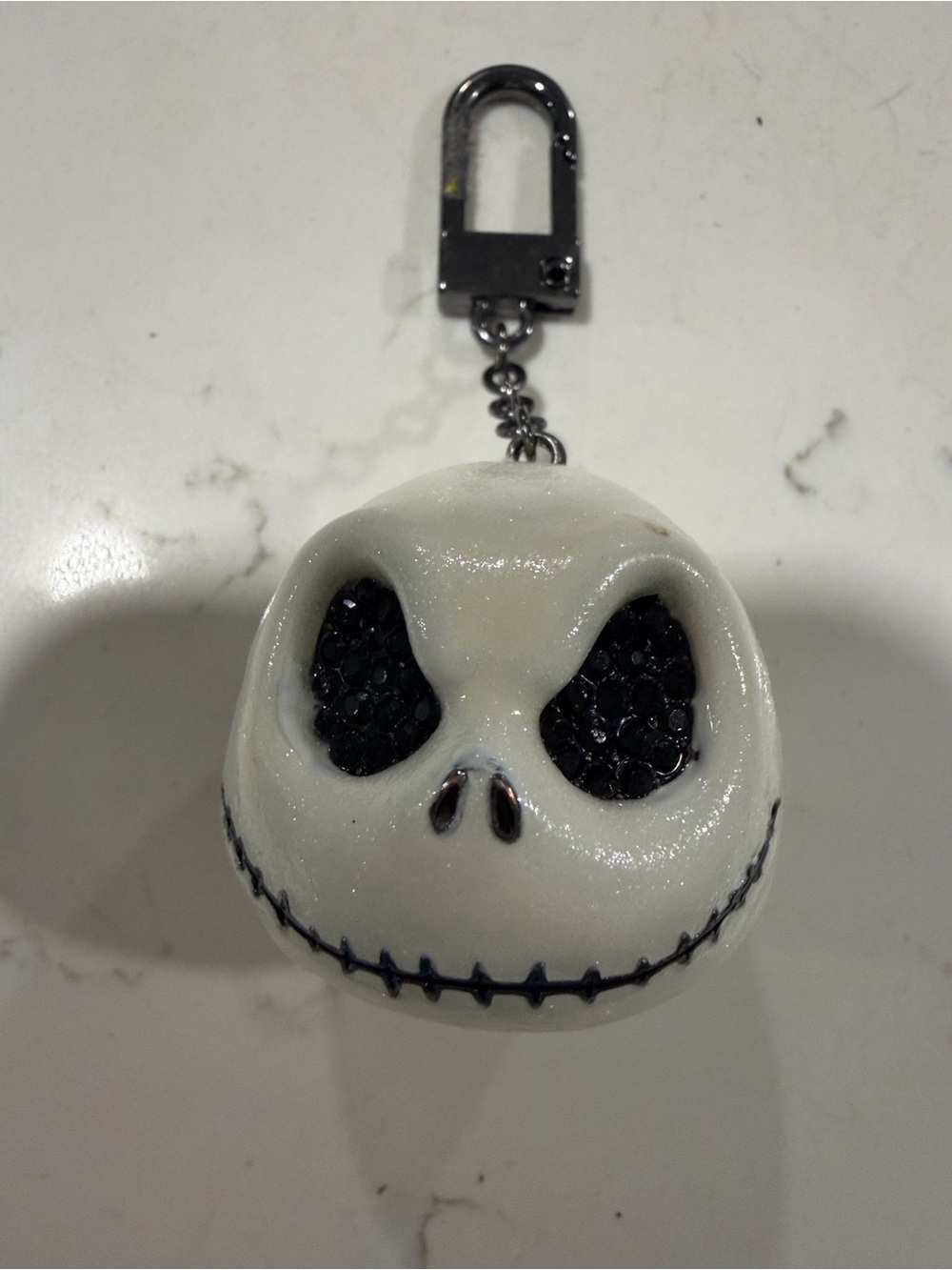 THE NIGHTMARE BEFORE CHRISTMAS KEYCHAIN